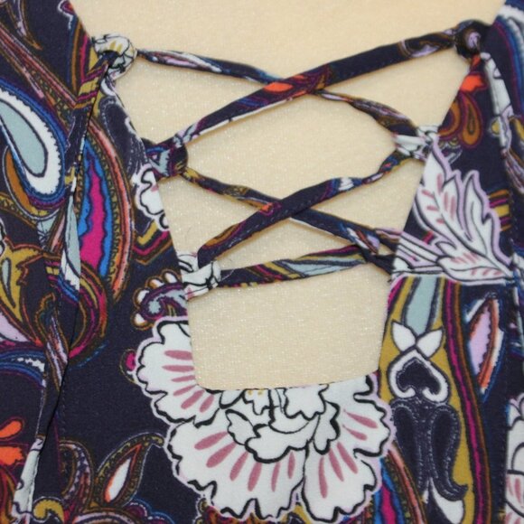 The Limited Floral Paisley Boho Blouse - Picture 4 of 14